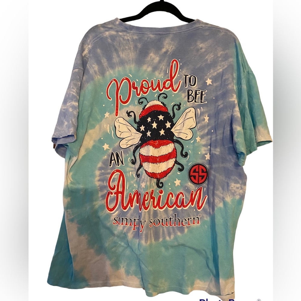 Simply Southern patriotic tee.